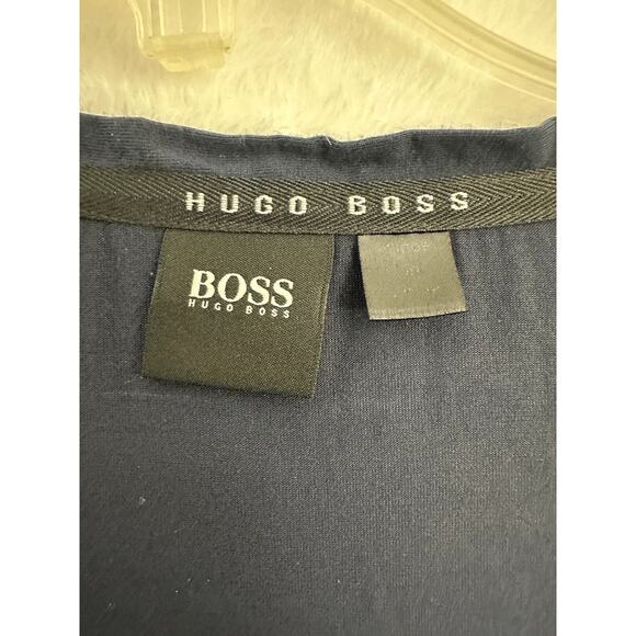 Hugo Boss Navy V-Neck Tee Shirt Large Mens Basic - Picture 3 of 7
